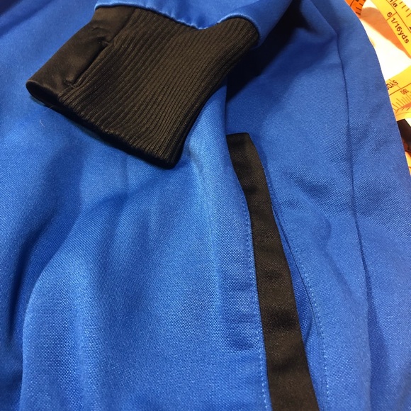 Adidas Youth XL Hoodie - Picture 9 of 10